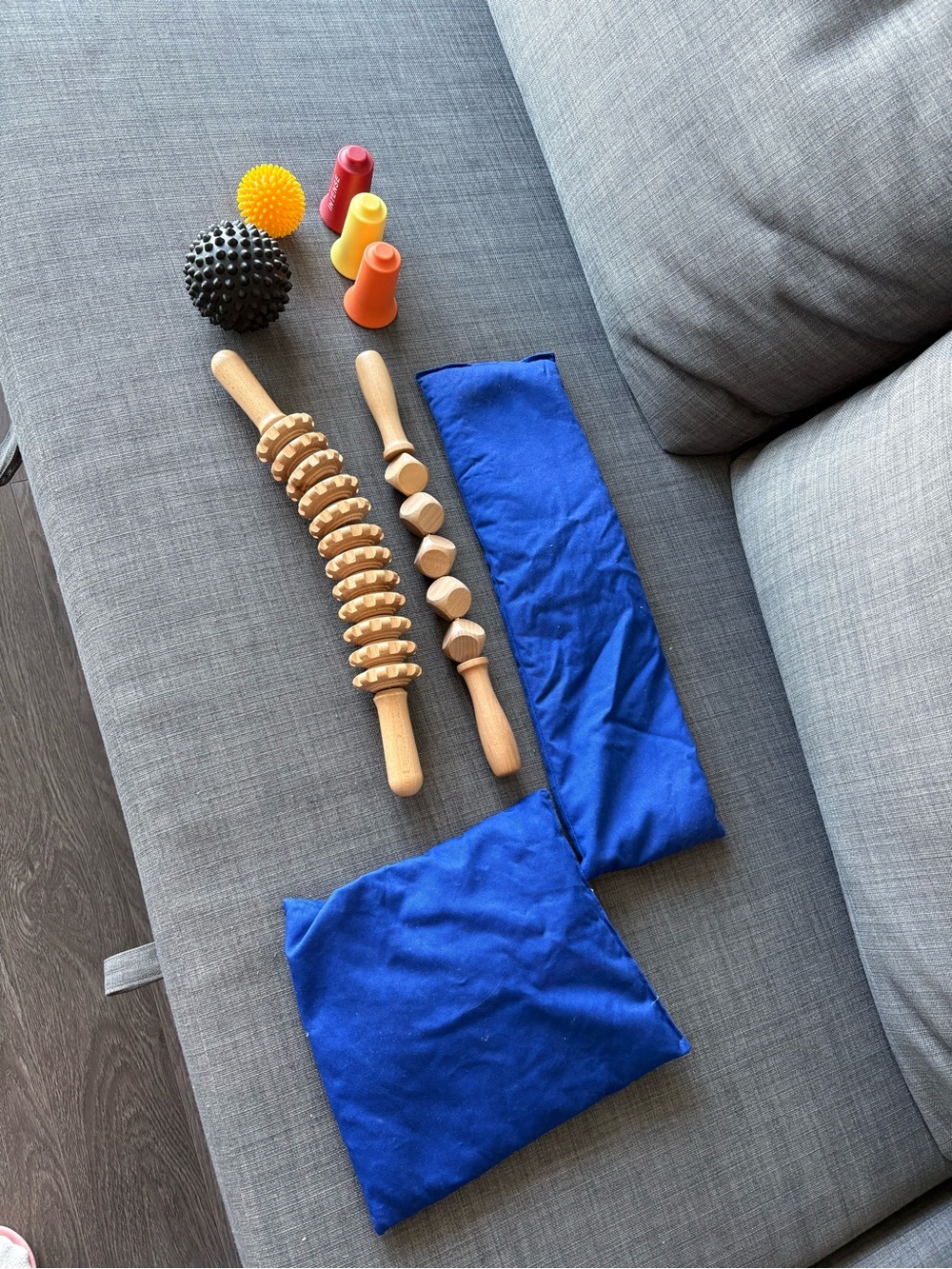 WELLNESS SET: Cupping Trio & Neck & Shoulder Wrap with Wooden Massage Rollers